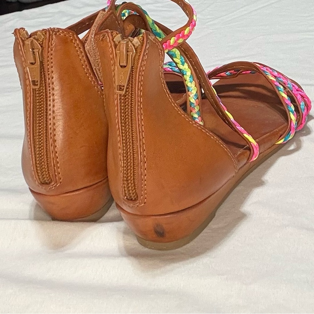 Arizona Jean Company Women's Multicolor Braided Sandals. Brand new never… - Picture 3 of 6